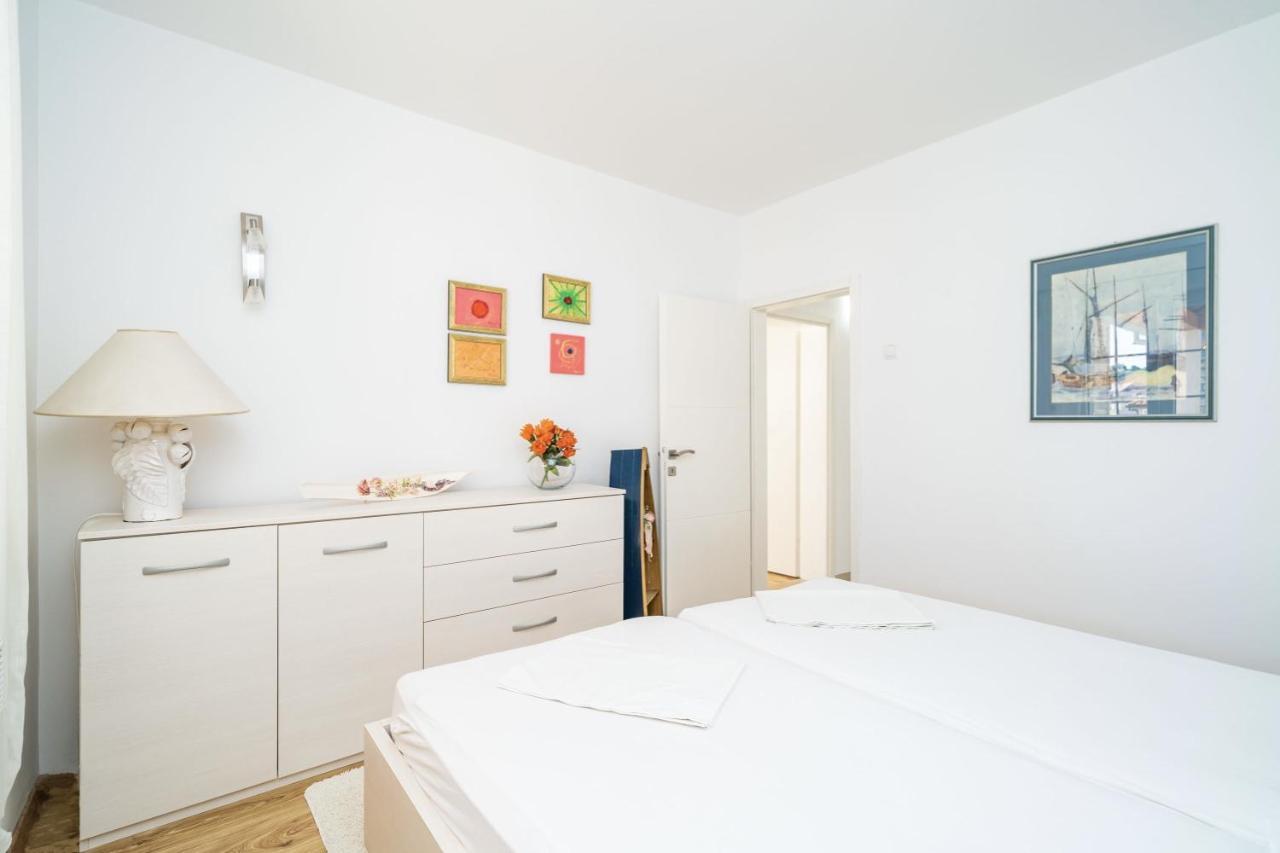 Villa Vista Old Town 챠브타트 외부 사진