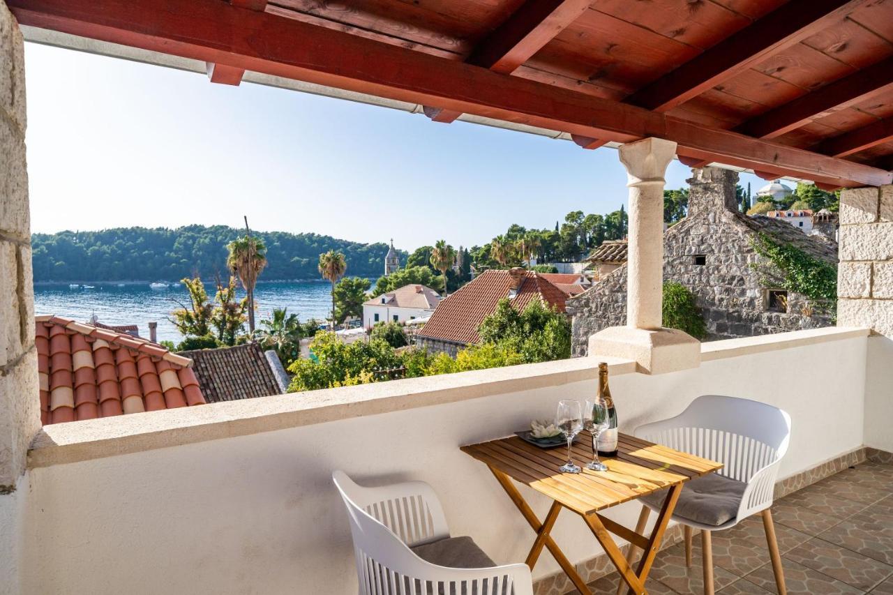 Villa Vista Old Town 챠브타트 외부 사진